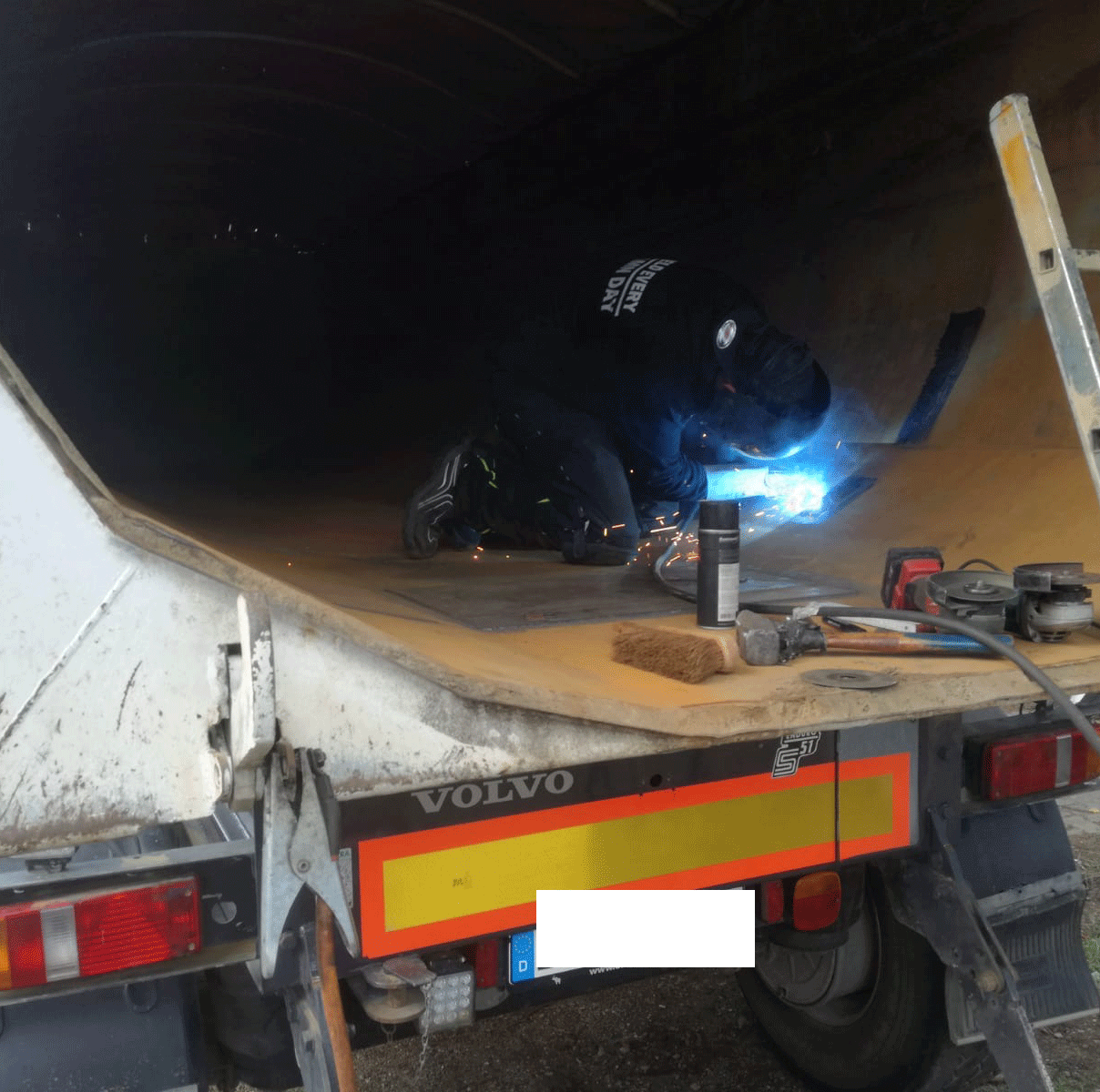 LKW Schweißarbeiten